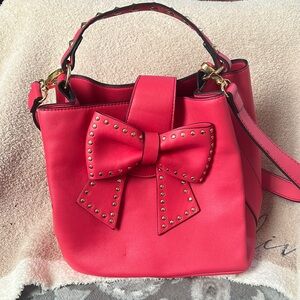Bow tote bag